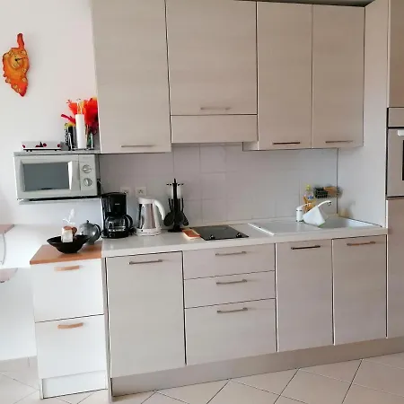 Résidence Les Eucalyptus LʼÎle-Rousse