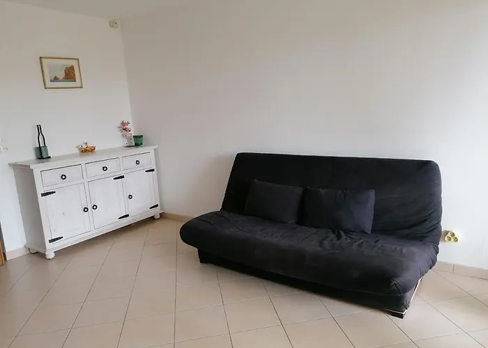 Appartement Les Eucalyptus LʼÎle-Rousse